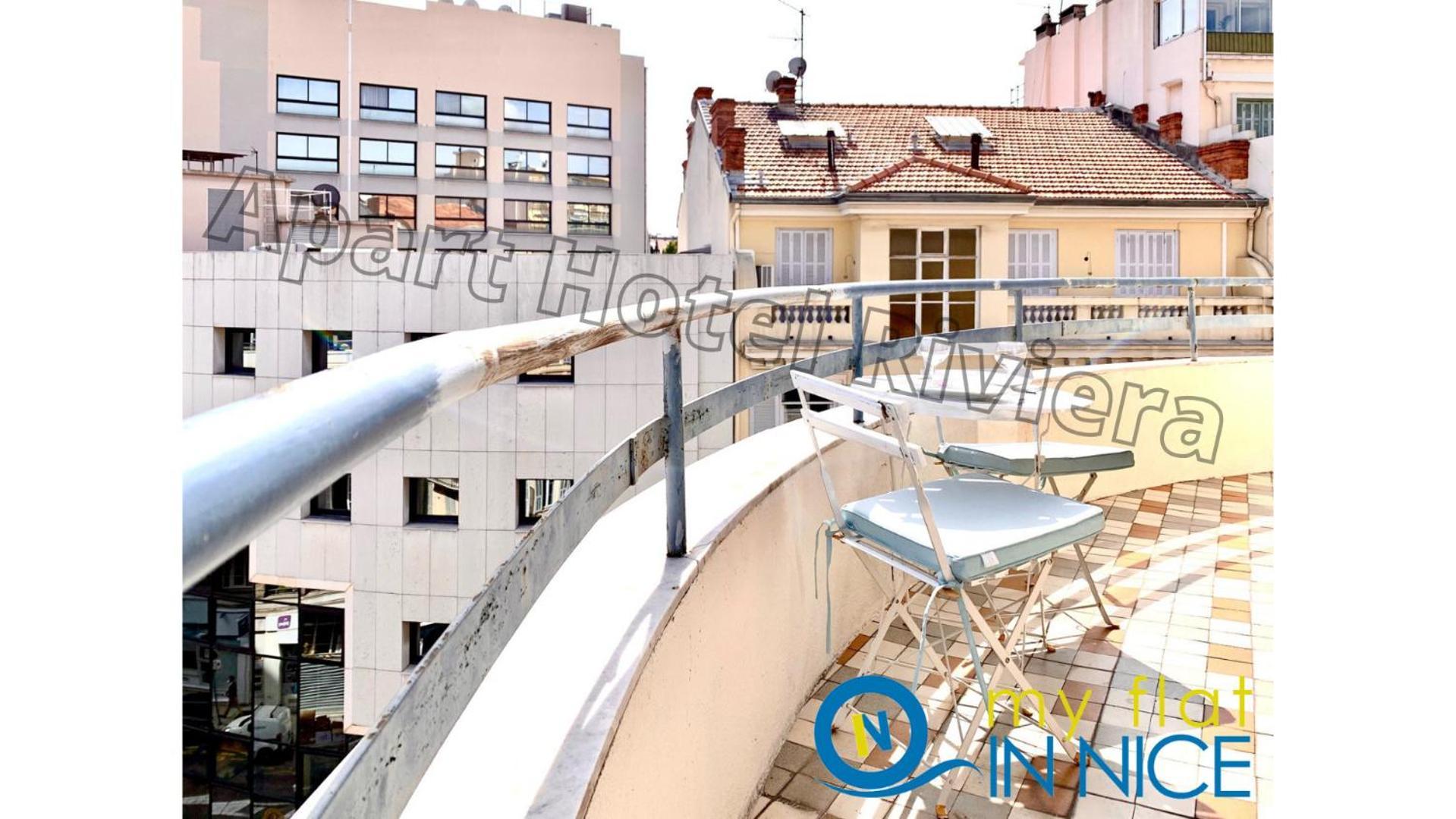 Riviera - Grimaldi: Carre D'or Balcony Near Promenade Apartment